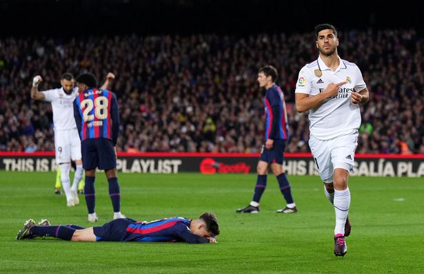 Marcos Asensio nghĩ rằng anh ấy đã ghi bàn quyết định cho Real Madrid nhưng VAR đã loại bỏ bàn thắng của anh ấy