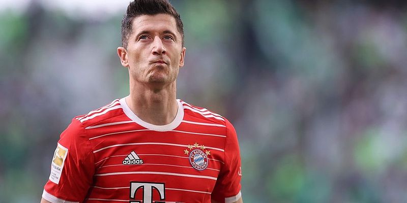 Top 1 Robert Lewandowski