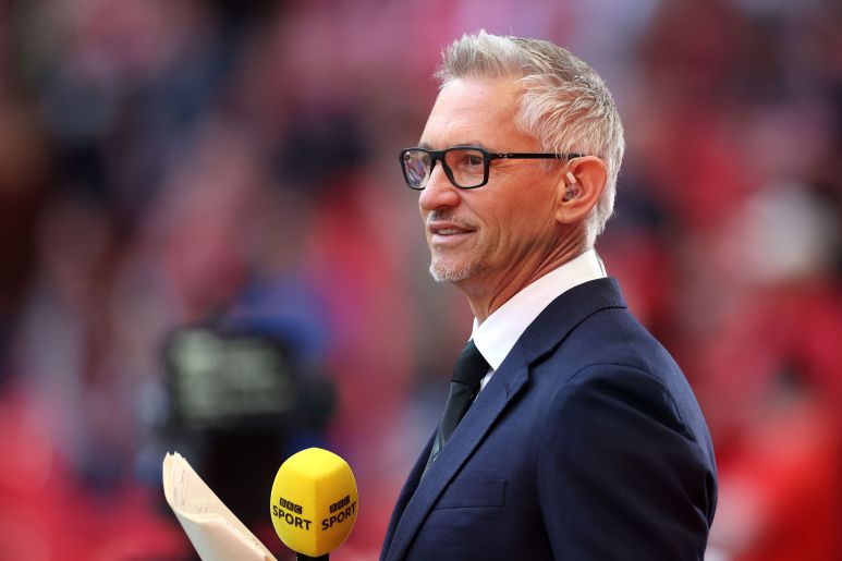 Đài BBC gặp khó khăn khi sa thải Gary Lineker