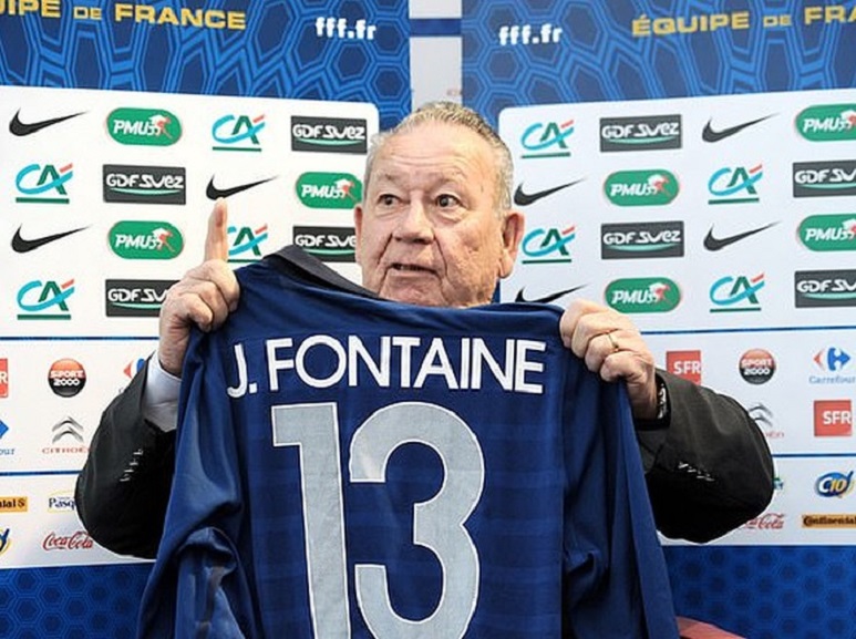 Just Fontaine gặt hái được nhiều thành tích trong vai trò cầu thủ và huấn luyện viên