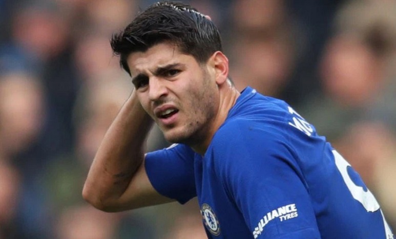 Álvaro Morata không thể tỏa sáng cho dù khoác chiếc áo số 8 ở Chelsea