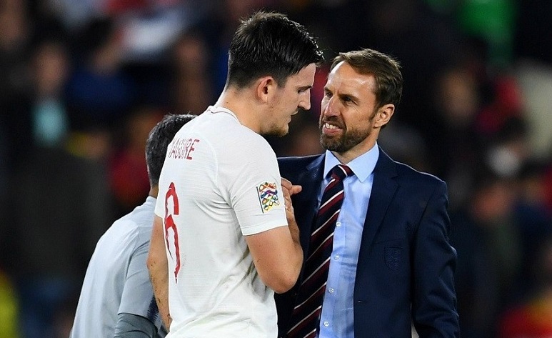 Huấn luyện viên Gareth Southgate bị nghi ngờ khi chọn Maguire và Philips