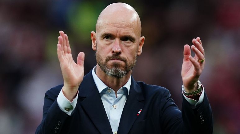 Erik ten Hag không hiểu chuyện gì đang xảy ra với Quỷ đỏ