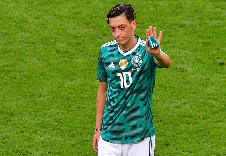 Ozil là cầu thủ không thể ngăn cản tại thời kỷ đỉnh cao