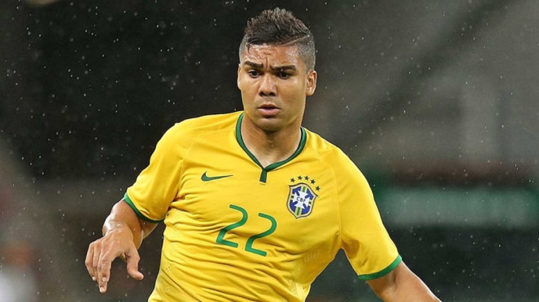 Brazil nhận thất bại trong ngày tiền vệ Casemiro làm đổi trưởng