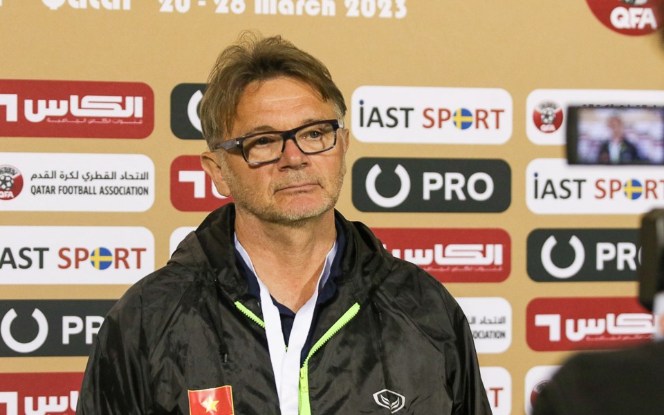 HLV Philippe Troussier sở hữu quân bài khác tương tự như Tuấn Tài nhưng vẫn chọn anh