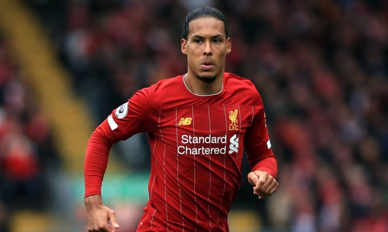 Virgil van Dijk vẫn luôn là trung vệ hay nhất Liverpool