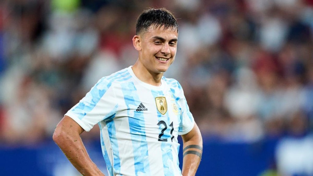 Dybala là cầu thủ bóng đá nổi tiếng người Argentina 