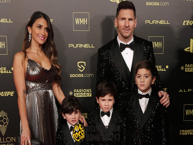 Vợ Messi hiện tại đã lui về sau để đảm nhiệm công việc nội trợ 